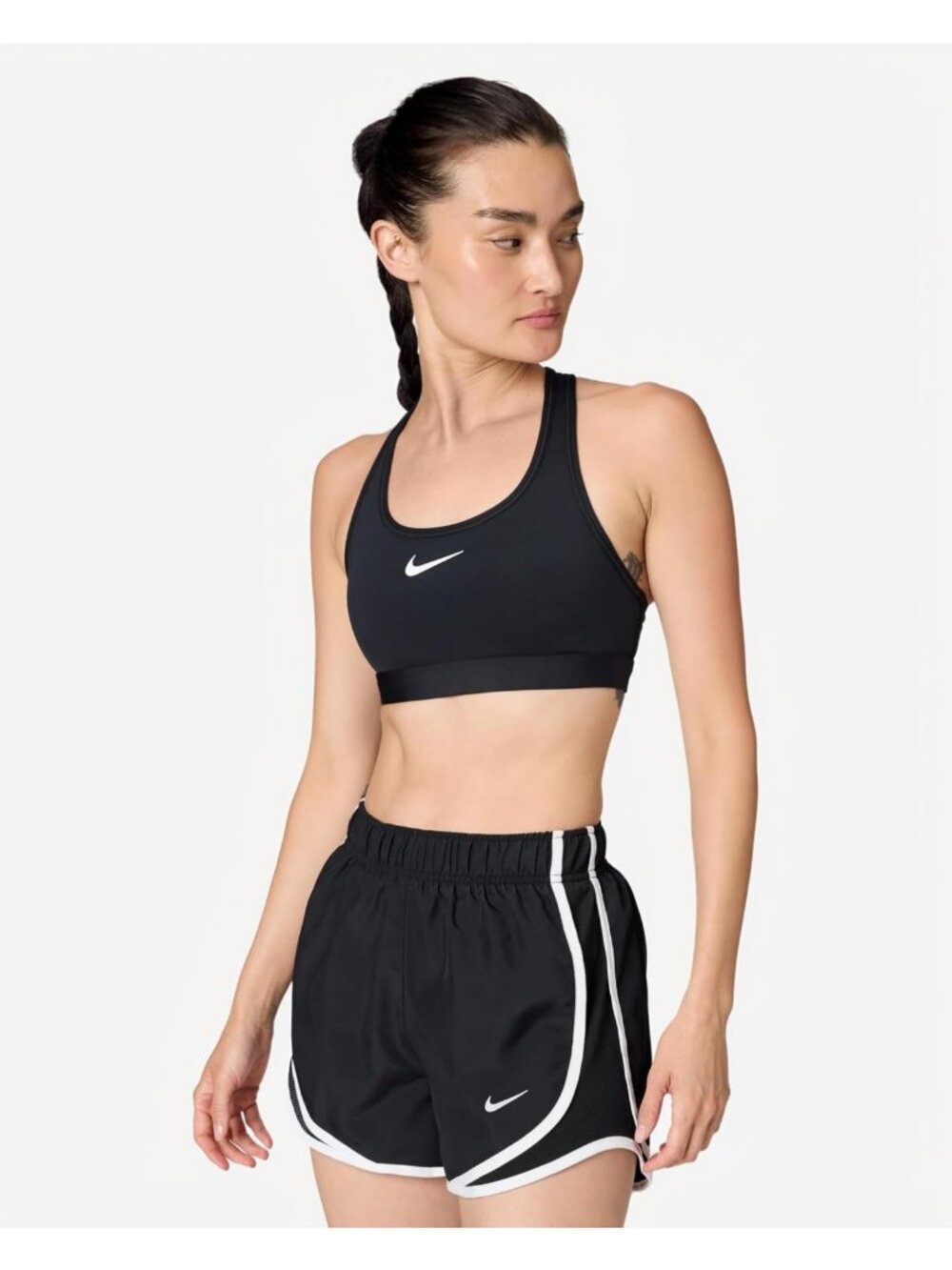Medium Support Women's Sports Bra - Swoosh Design, Perfect for Workouts